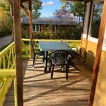 Villages De Et La Pierre De L'aigle Campsite *