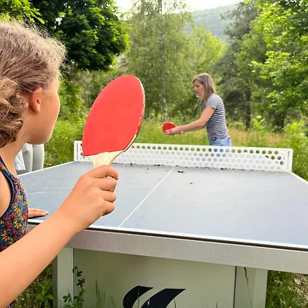 Village De Et La Pierre De L'aigle Camping *