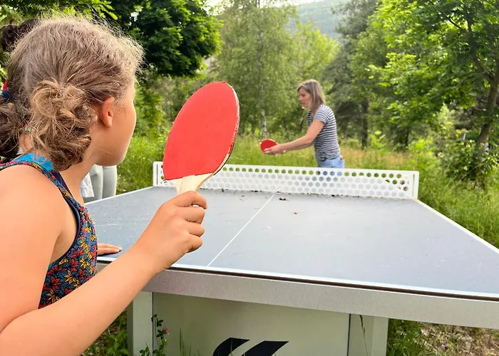 Village De Et La Pierre De L'aigle Campsite *